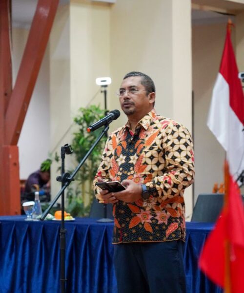 foto deklarasi garansi - 25 ketua dewan pendiri Rudi Sembiring Meliala Memberikan Sambutan Acara Rapat Pendirian GARANSI