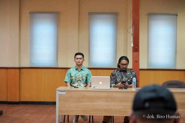 Suasana Rapat dewan pendirian GARANSI