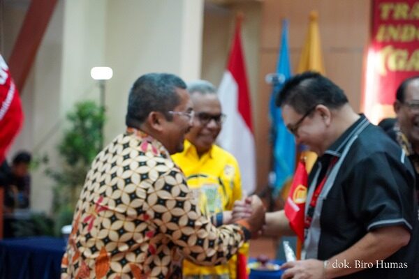 foto rapat pendiri garansi - 16