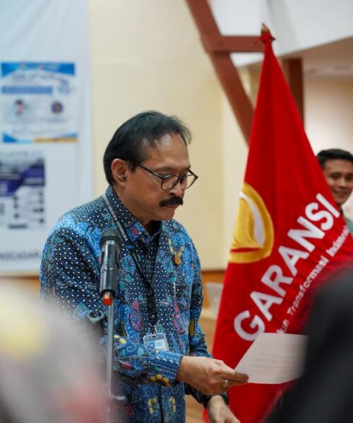 PENGUKUHAN PENGURUS DPP GARANSI OLEH REKTOR UKI