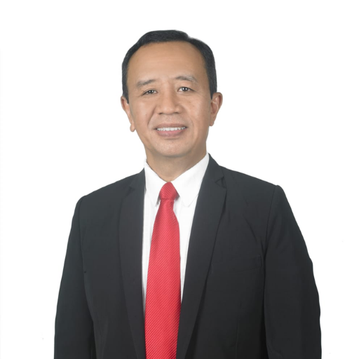 Binton Nadapdap, S.H.